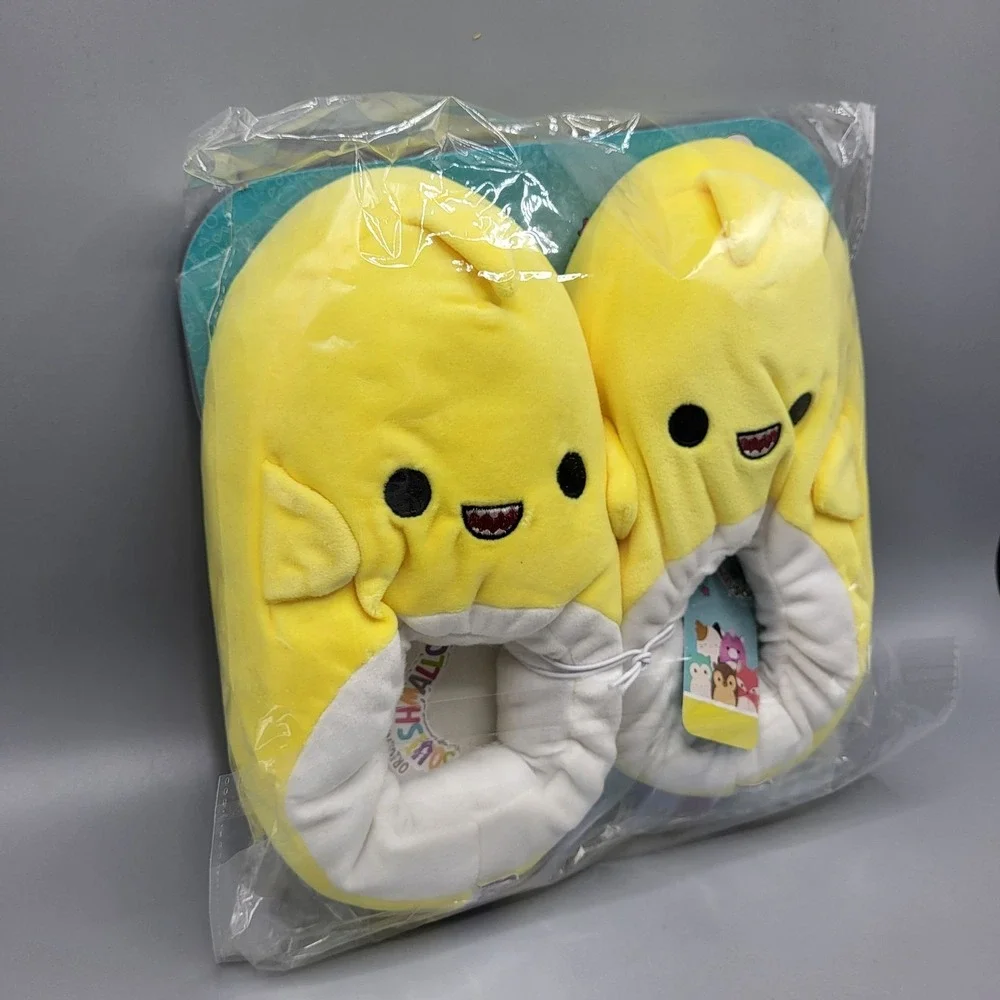 Squishmallows Baby Shark Yellow Plush Slippers Size 2/3 For Kids By Kellytoy